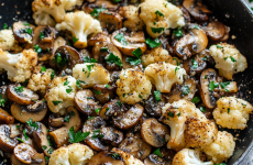 Garlic Cauliflower Mushroom Skillet